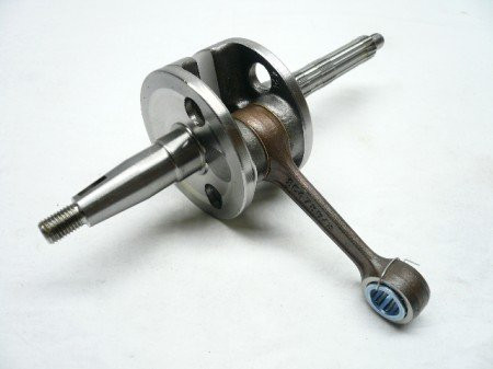 Original Parts fõtengely (Piaggio - Gyári Piaggio termék!)