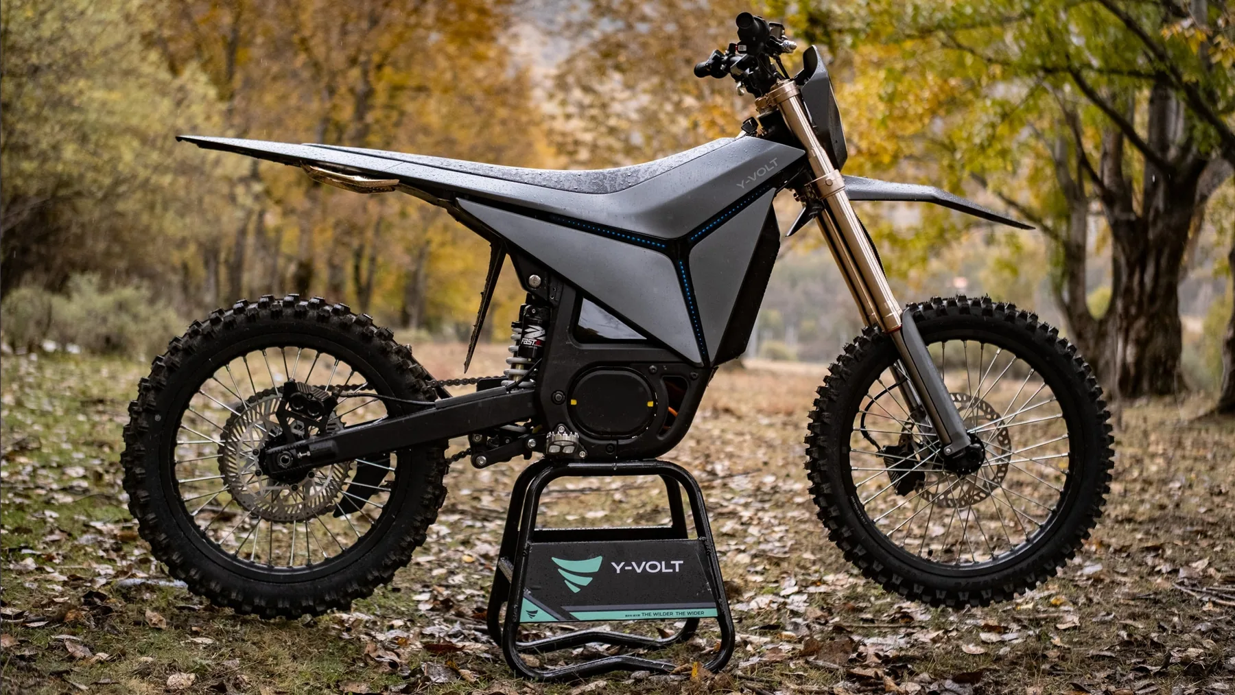 Y-Volt Surge V elektromos enduro terepen