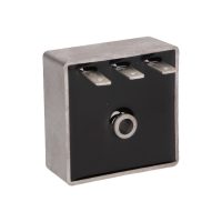 AM6  Feszültség szabályzók